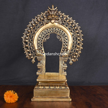 Brass Singhasan With Prabhavali Craft (18 Inch)