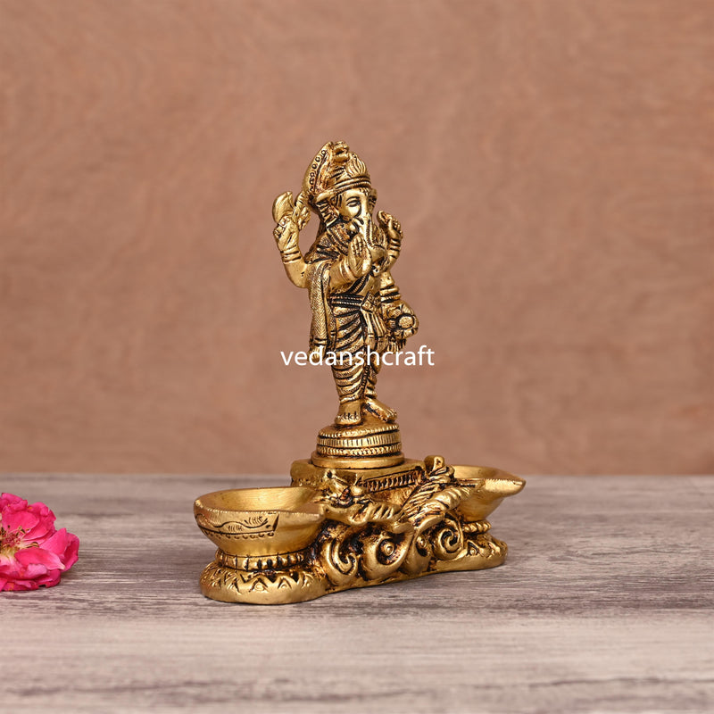 Brass Blessing Ganesha Diya (5.5 Inch)