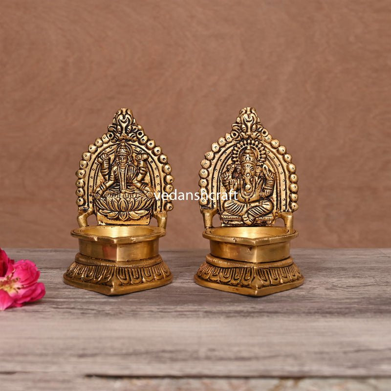 Brass Lakshmi And Ganesha Diya Set (4.5 Inch)