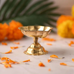 Brass Elegant Single Petal Diya