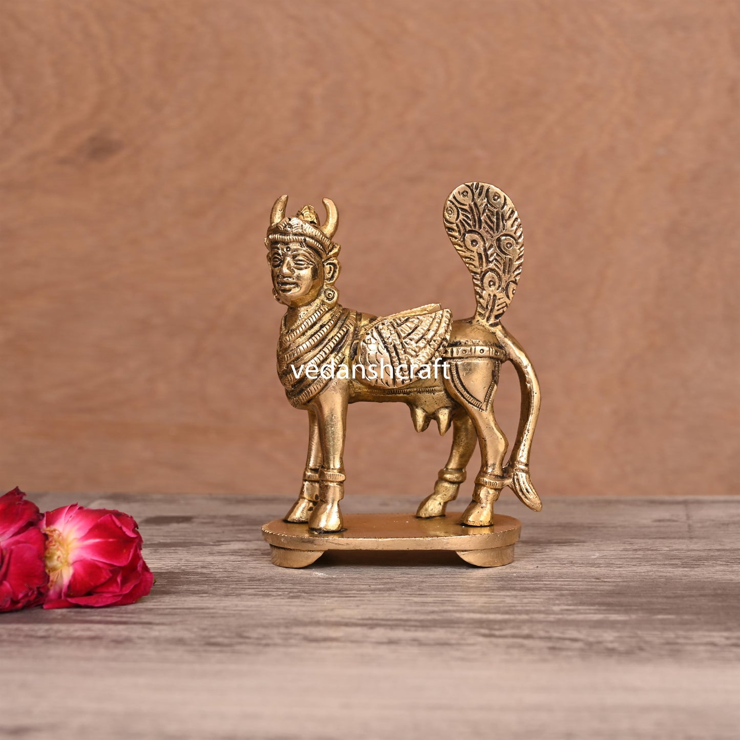 Brass Kamdhenu Cow Idol (4.5 Inch)