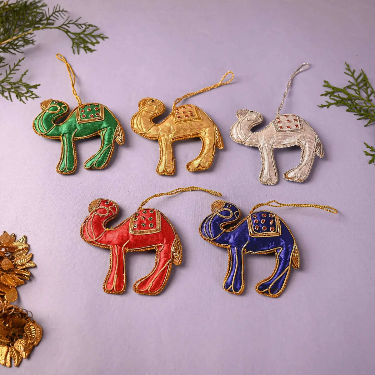 Embroidered Decorative Camel Christmas Tree Hanging Set (3.5 Inch)