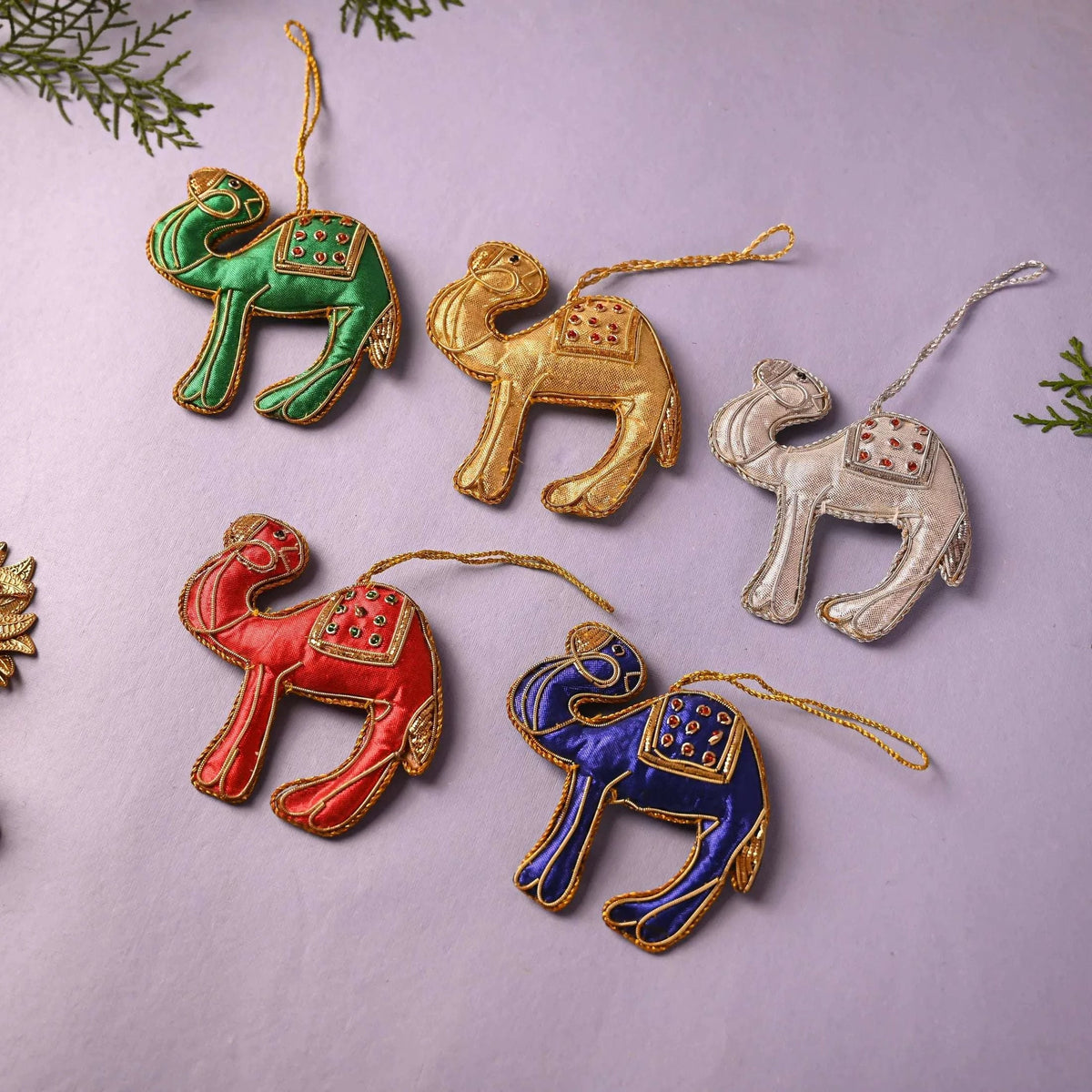 Embroidered Decorative Camel Christmas Tree Hanging Set (3.5 Inch)