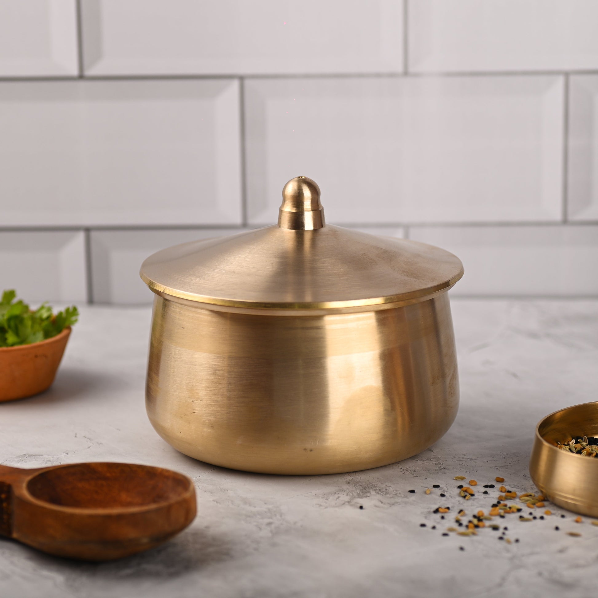 Brass Royal Serving Bowl with Lid – Traditional Brassware (5 Inch)