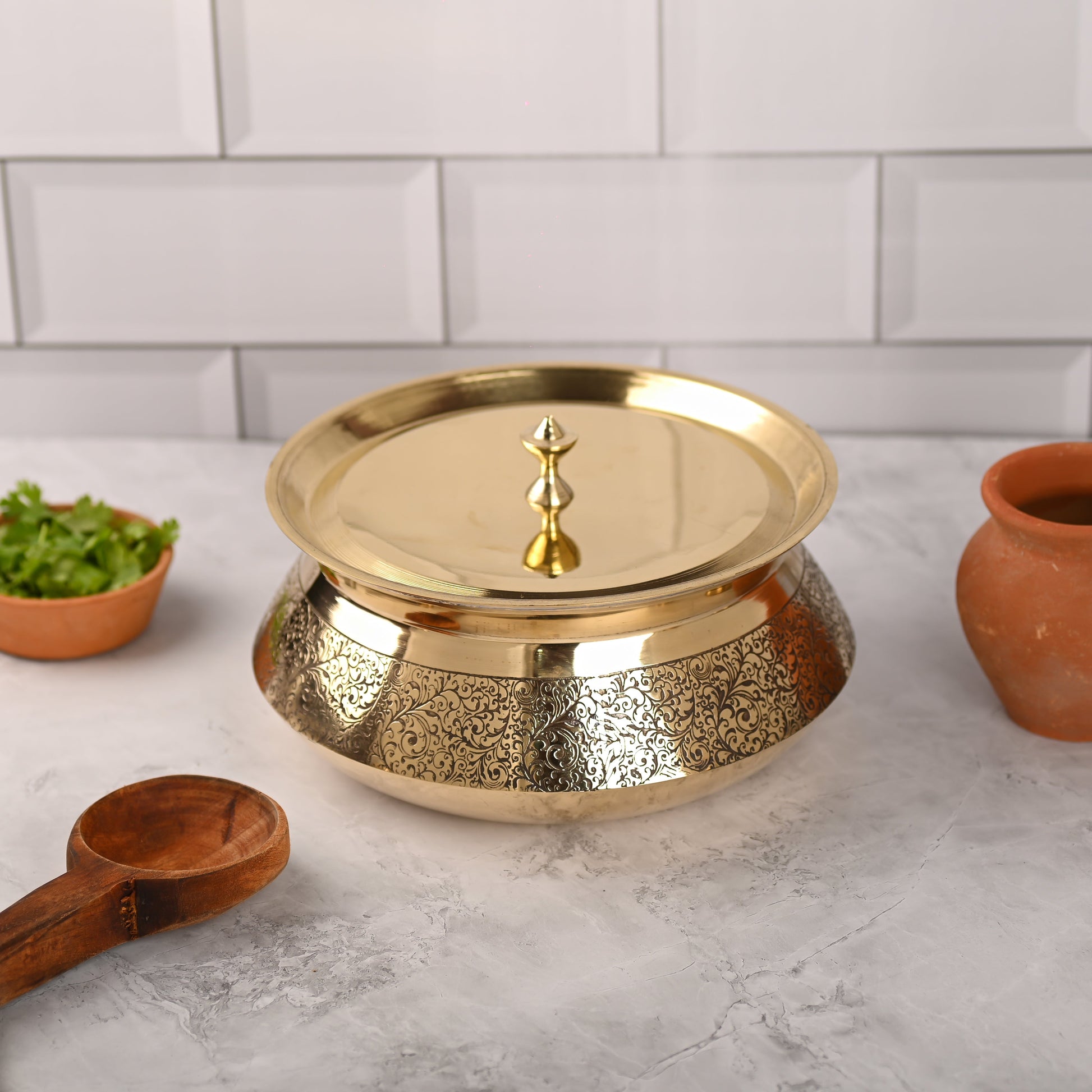 Brass Royal Handi with Lid – Traditional Indian Brassware