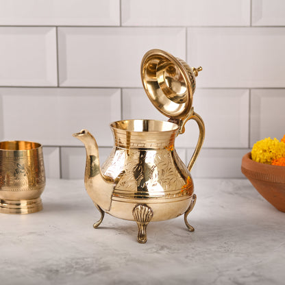 Brass Leaf Design Mughlai Tea Pot with Lid – Premium Brassware (7.4 Inch)