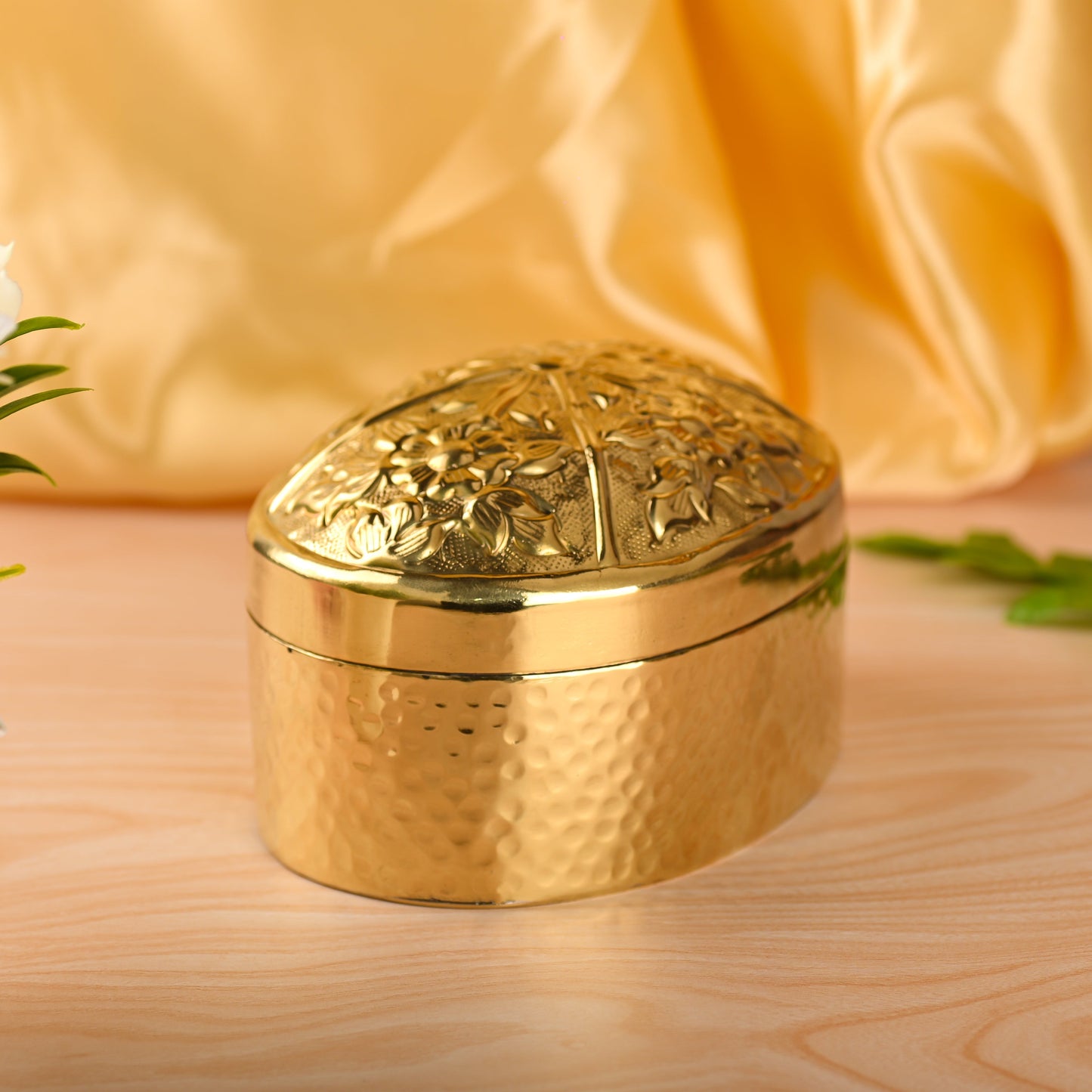 Brass Elegant Oval Bowl with Cover – Traditional Indian Brassware (4 Inch)