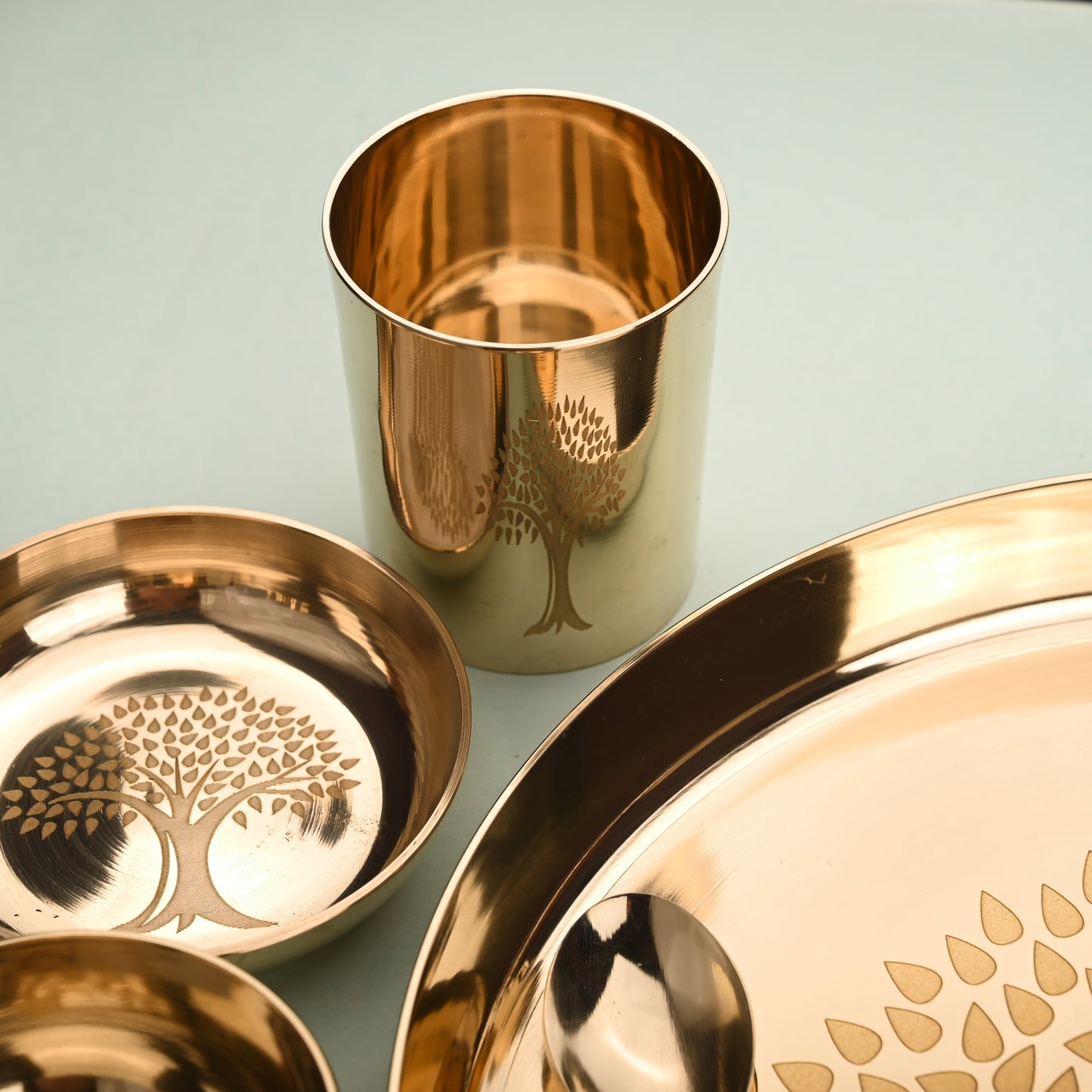 Kansa Thali/Dinner Set with Tree Design – Traditional Brassware (1.58 Kg)