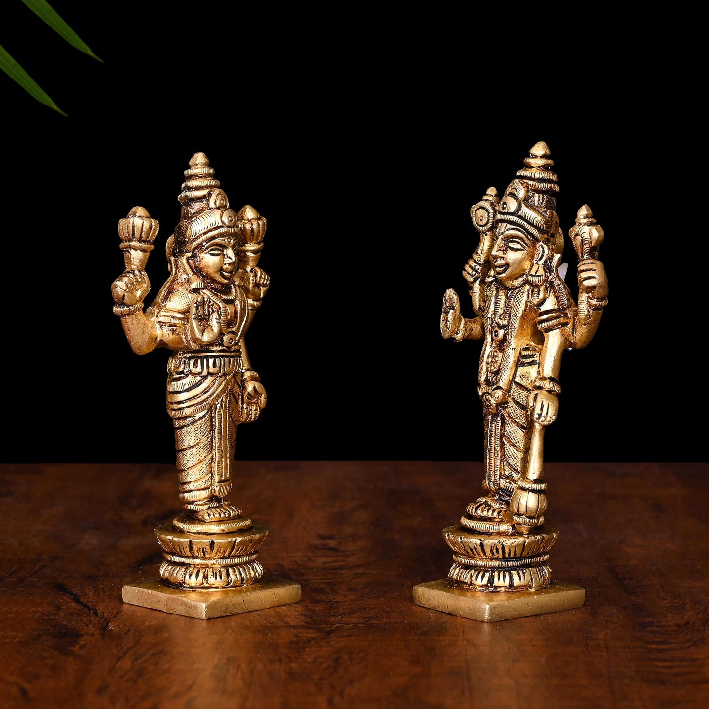 Brass Vishnu Lakshmi Set (5 Inch)