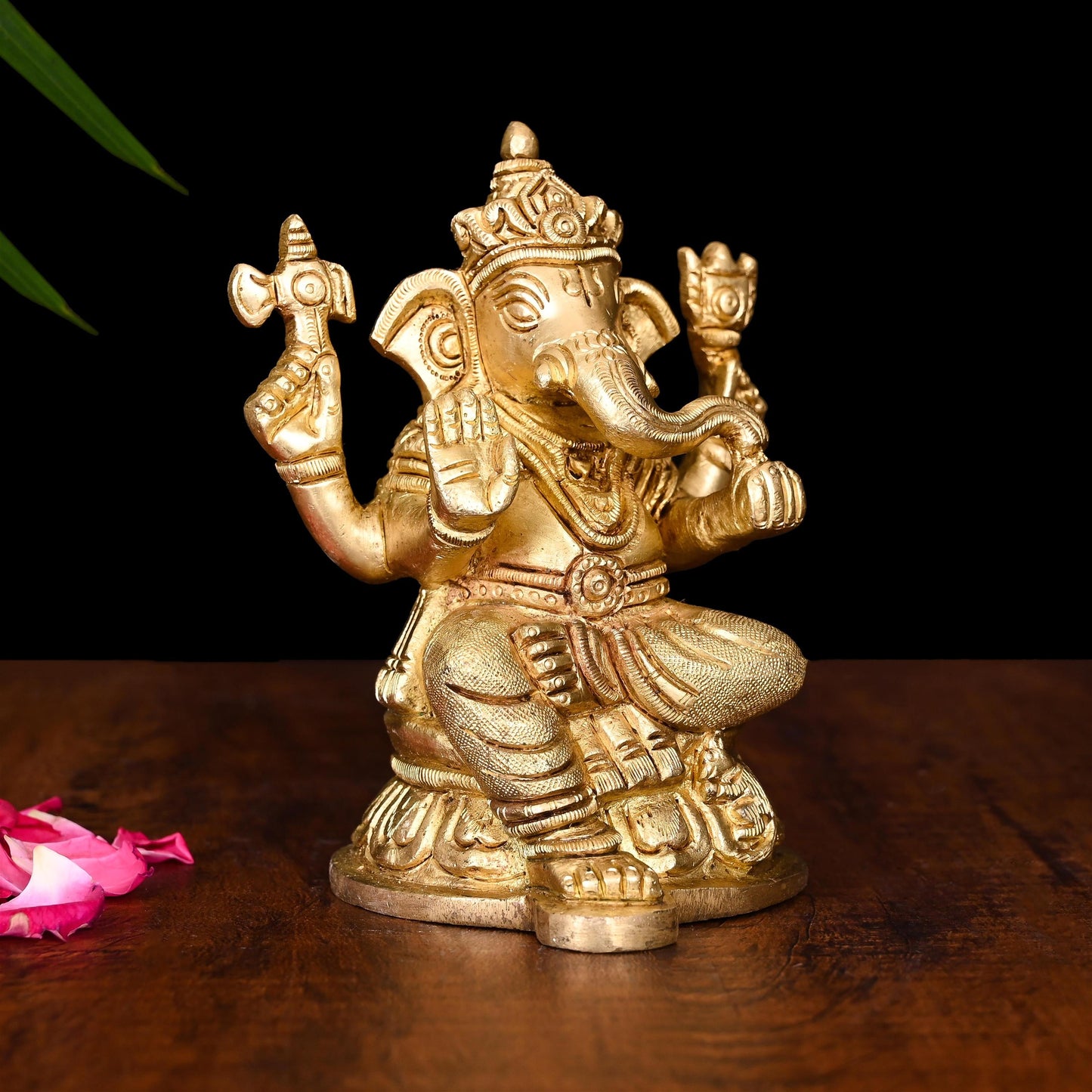 Brass Superfine Ganesha Idol (4.8 Inch)