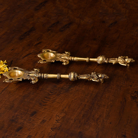 Brass Vishnu Lakshmi Ahuti Spoon Set (10.5 Inch)