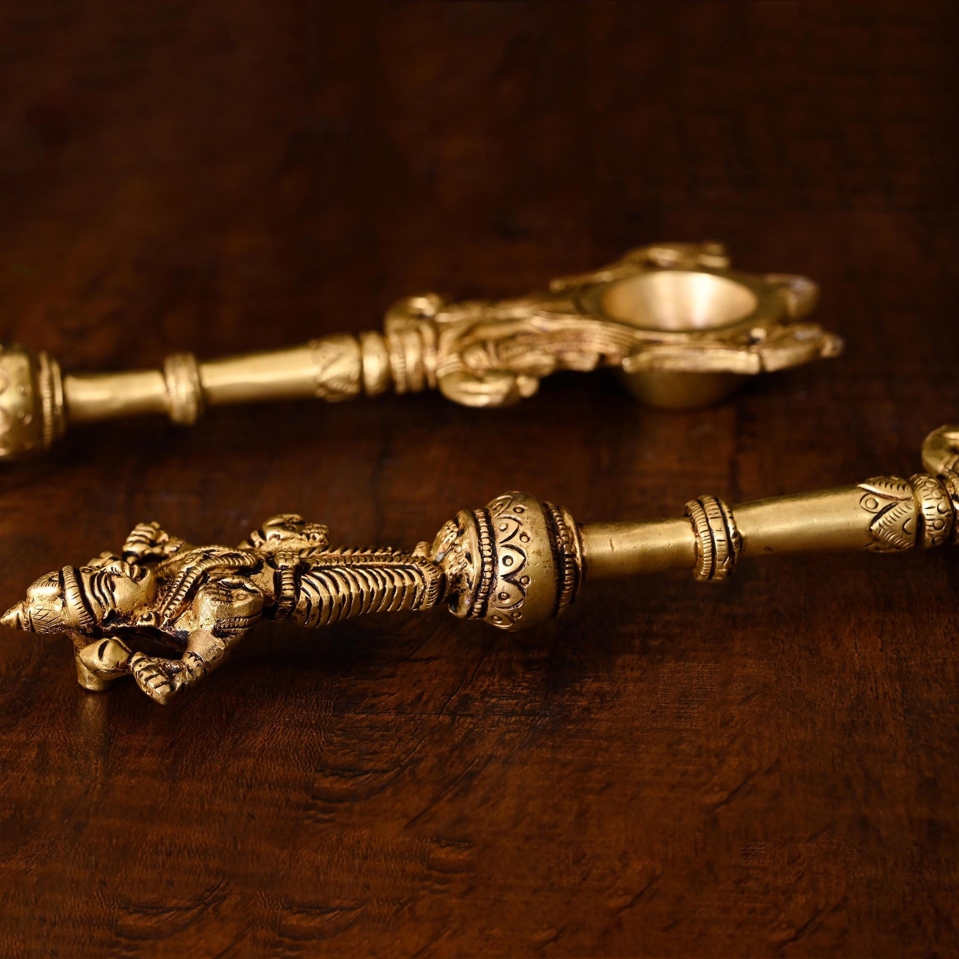 Brass Vishnu Lakshmi Ahuti Spoon Set (10.5 Inch)