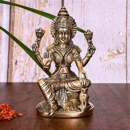 Brass Goddess Lakshmi Idol (6.8 Inch)