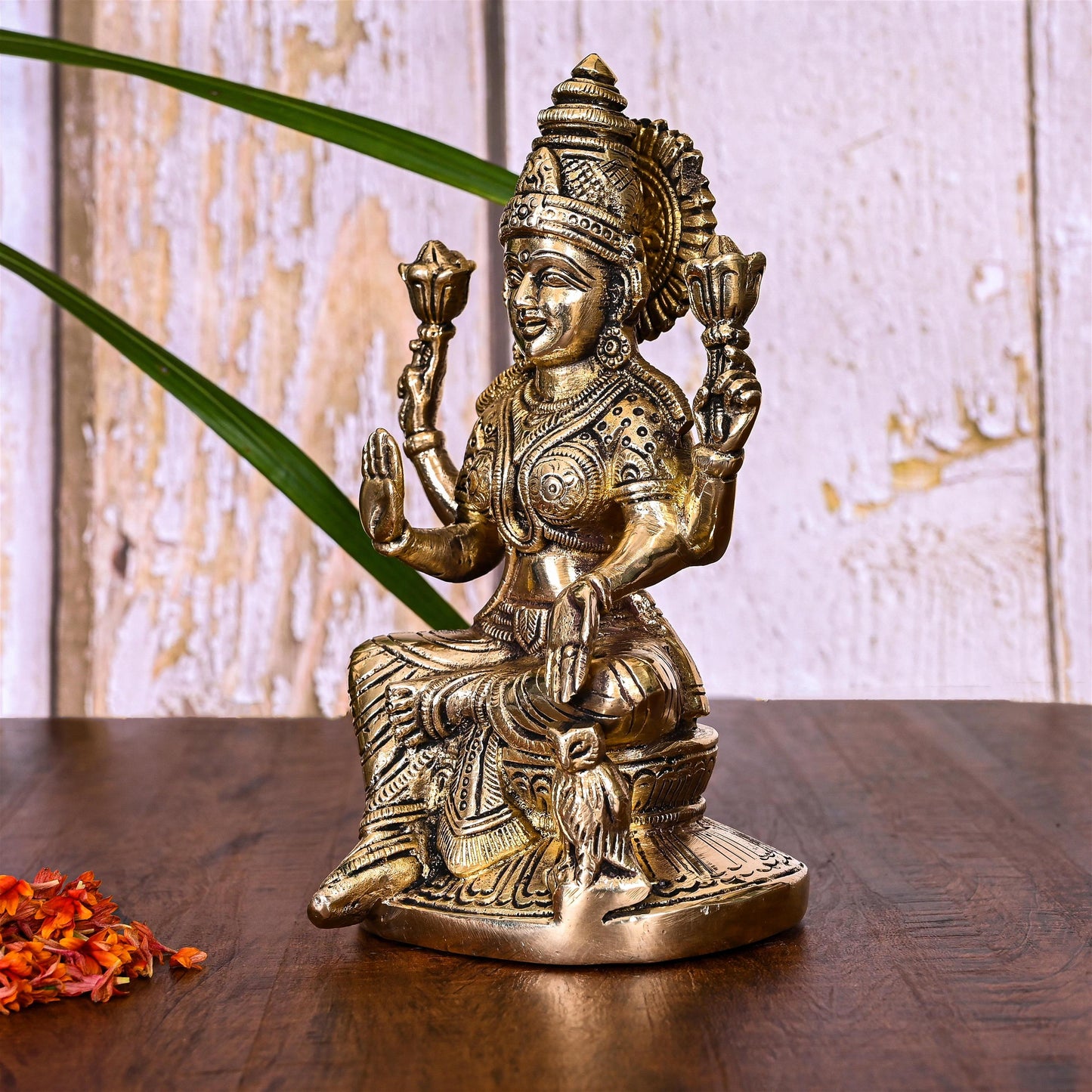 Brass Goddess Lakshmi Idol (6.8 Inch)