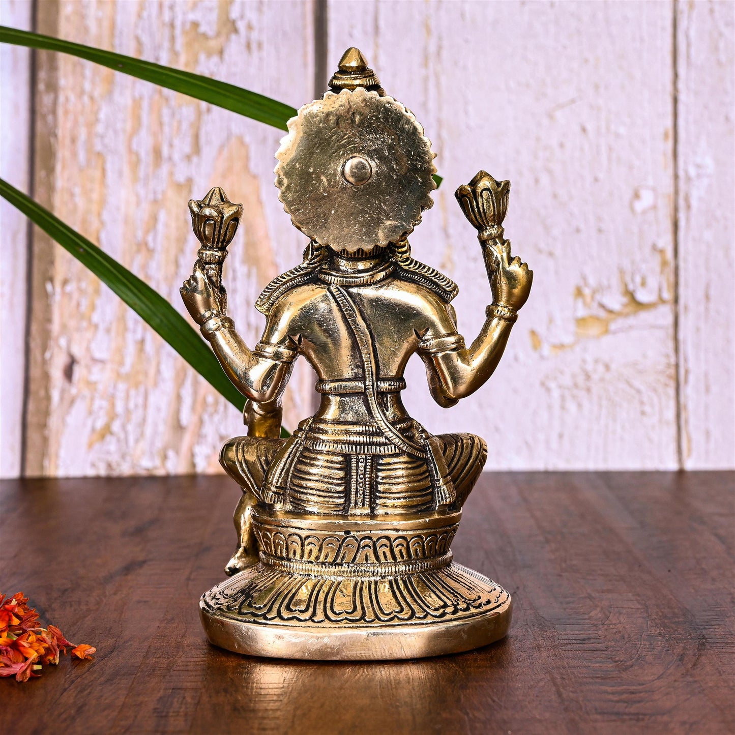 Brass Goddess Lakshmi Idol (6.8 Inch)