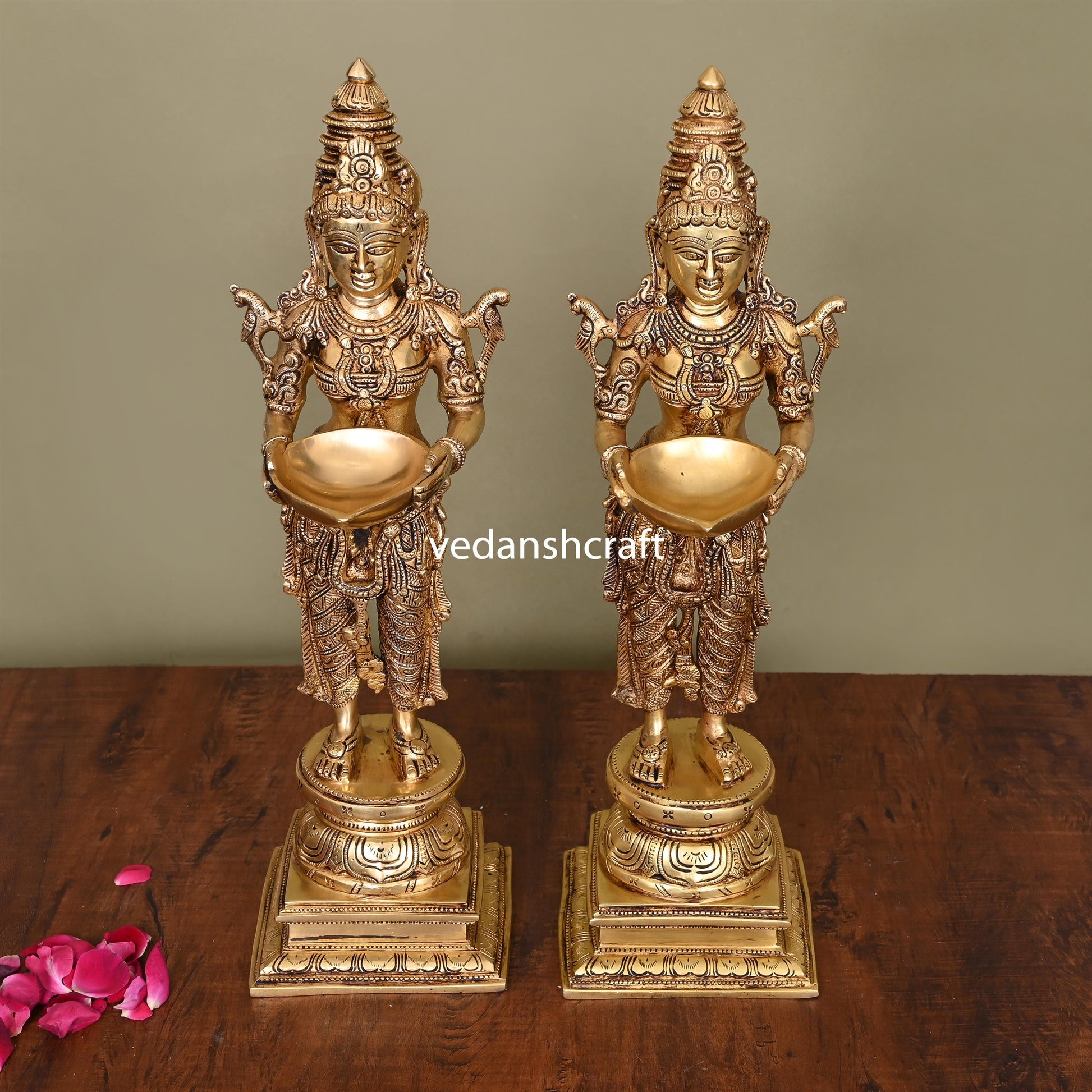 Brass Superfine Deep Lakshmi Pair (18 Inch)
