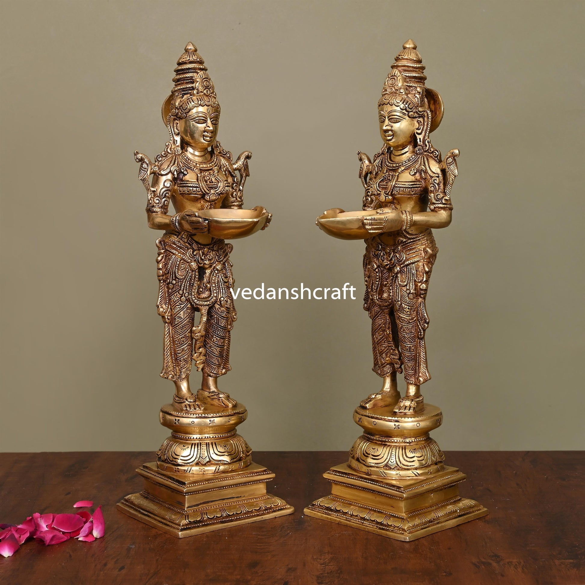 Brass Superfine Deep Lakshmi Pair (18 Inch)