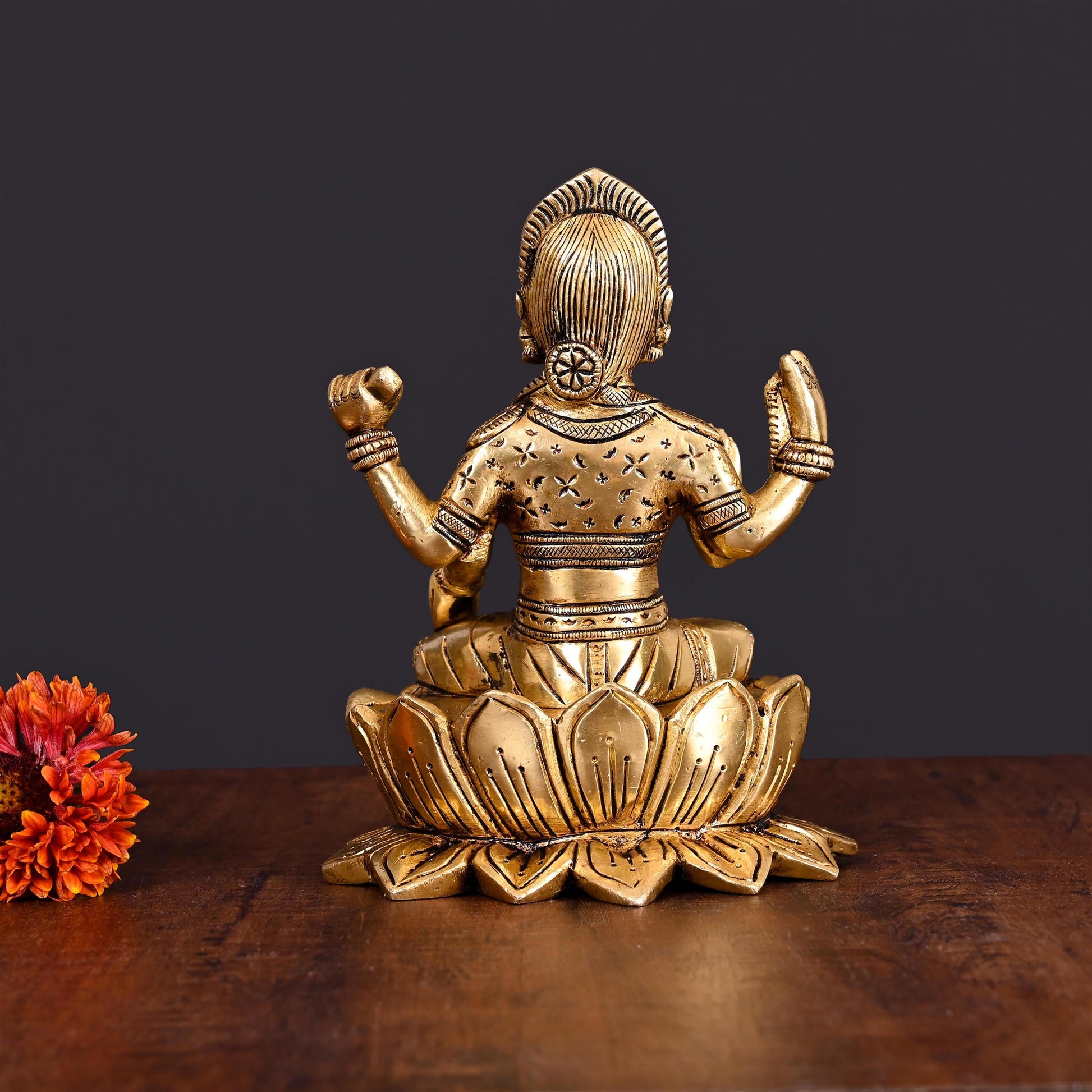 Brass Superfine Bala Tripurasundari Idol On Lotus (7 Inch)