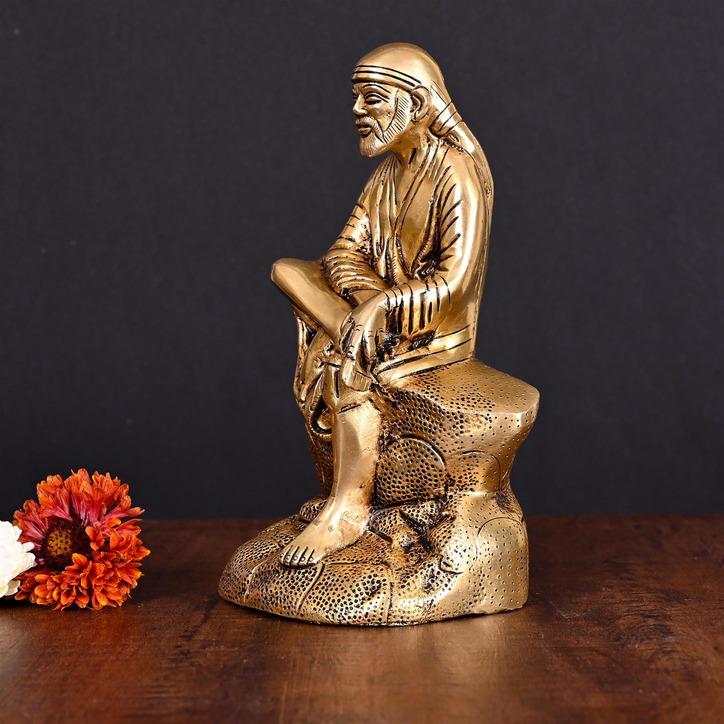 Brass Superfine Sai Baba Idol (8.5 Inch)