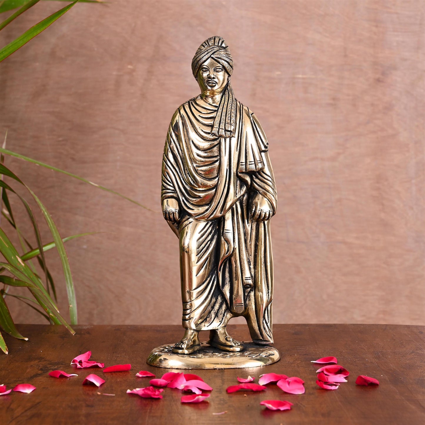 Brass Swami Vivekananda Statue (10 Inch)