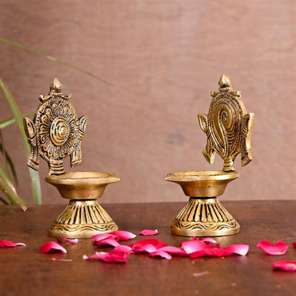 Brass Shankh Chakra Diya Set (4.3 Inch)