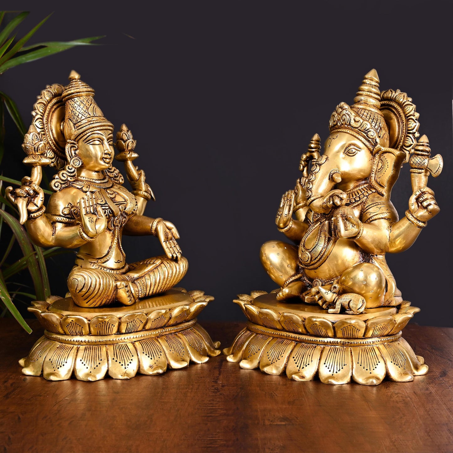 Brass Superfine Ganesha And Lakshmi Idols Set (11 Inch)