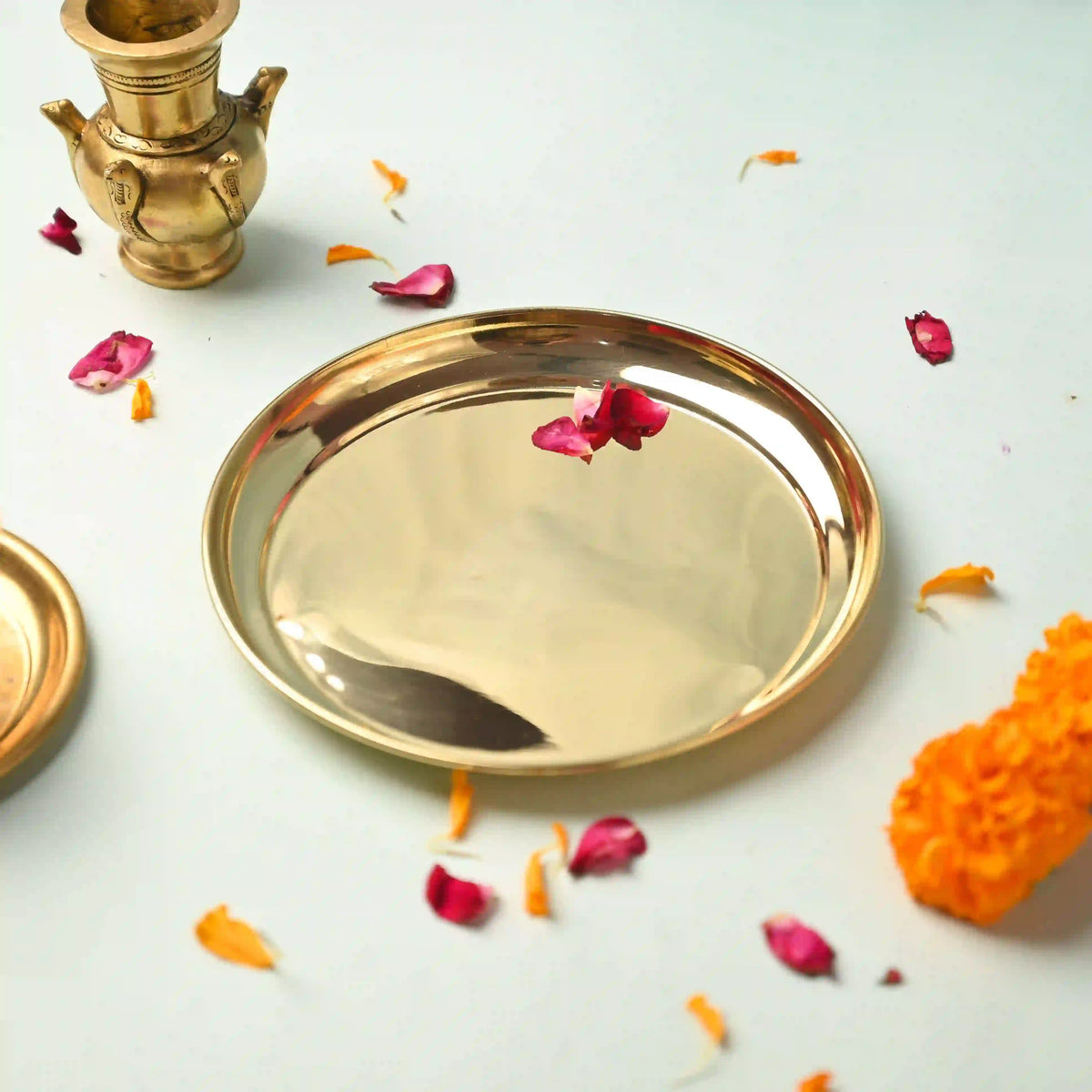 Brass Elegant Plain Thali