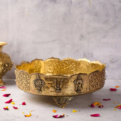 Brass Shankh Chakra Namah Urli