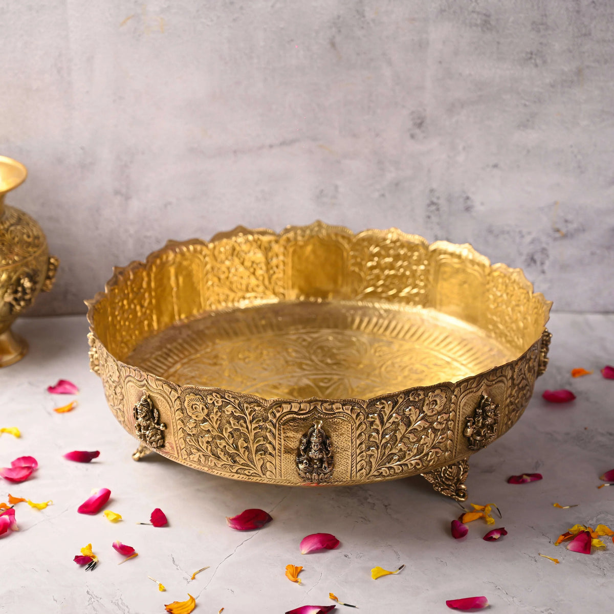 Brass Ashtalakshmi Urli