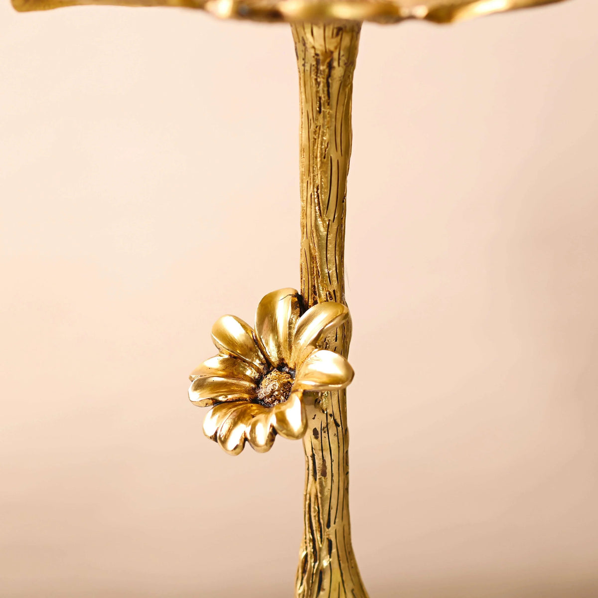 Brass Tree Design Decorative Table (16.5 Inch)
