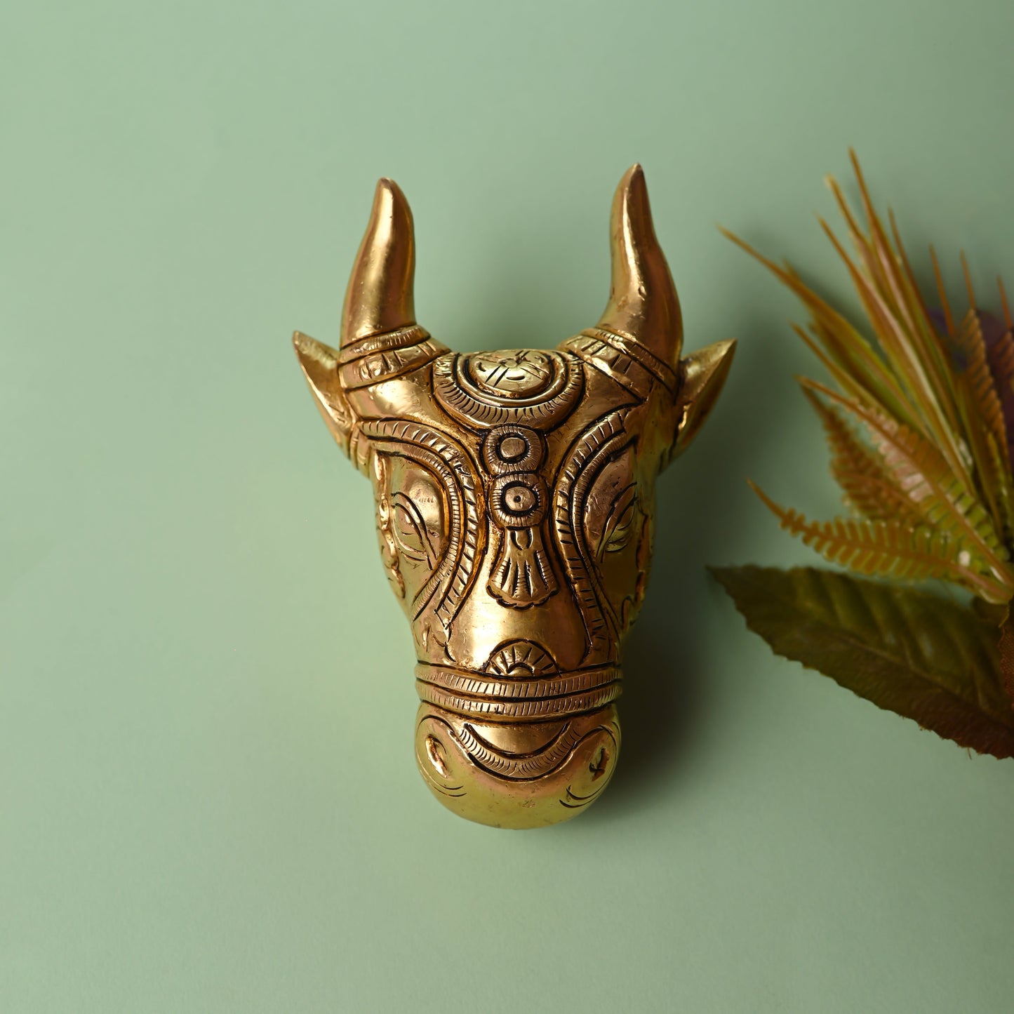 Brass Nandi Face Wall Hanging (5 Inch)