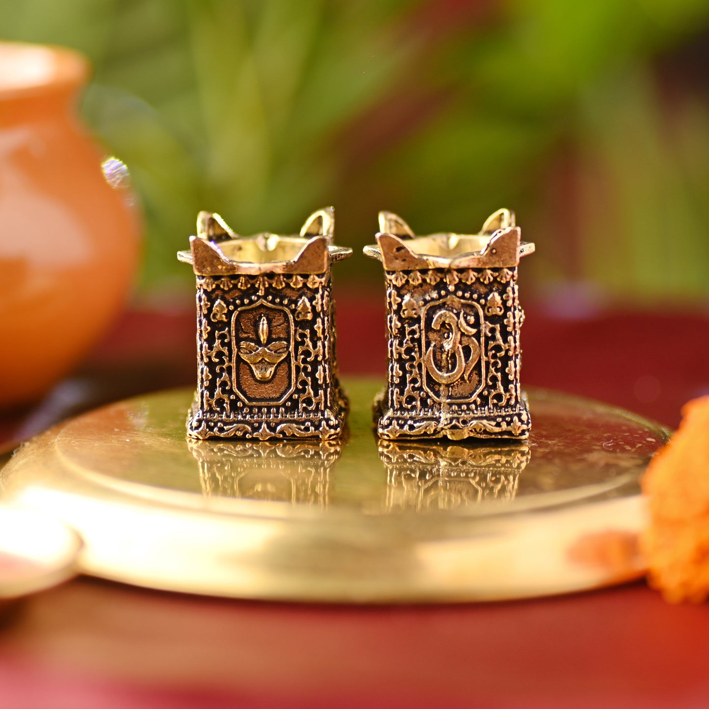 Brass Tulsi Diya Pair – Traditional Pooja Essentials (1.3 Inch)