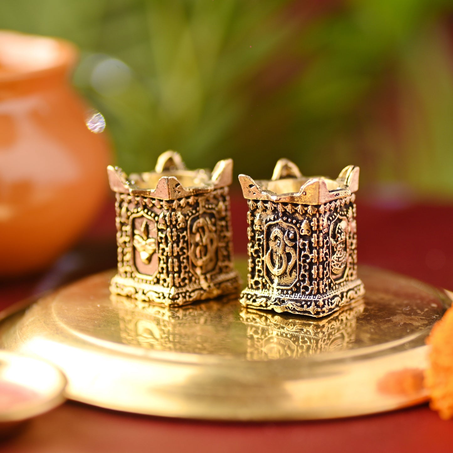 Brass Tulsi Diya Pair – Traditional Pooja Essentials (1.3 Inch)