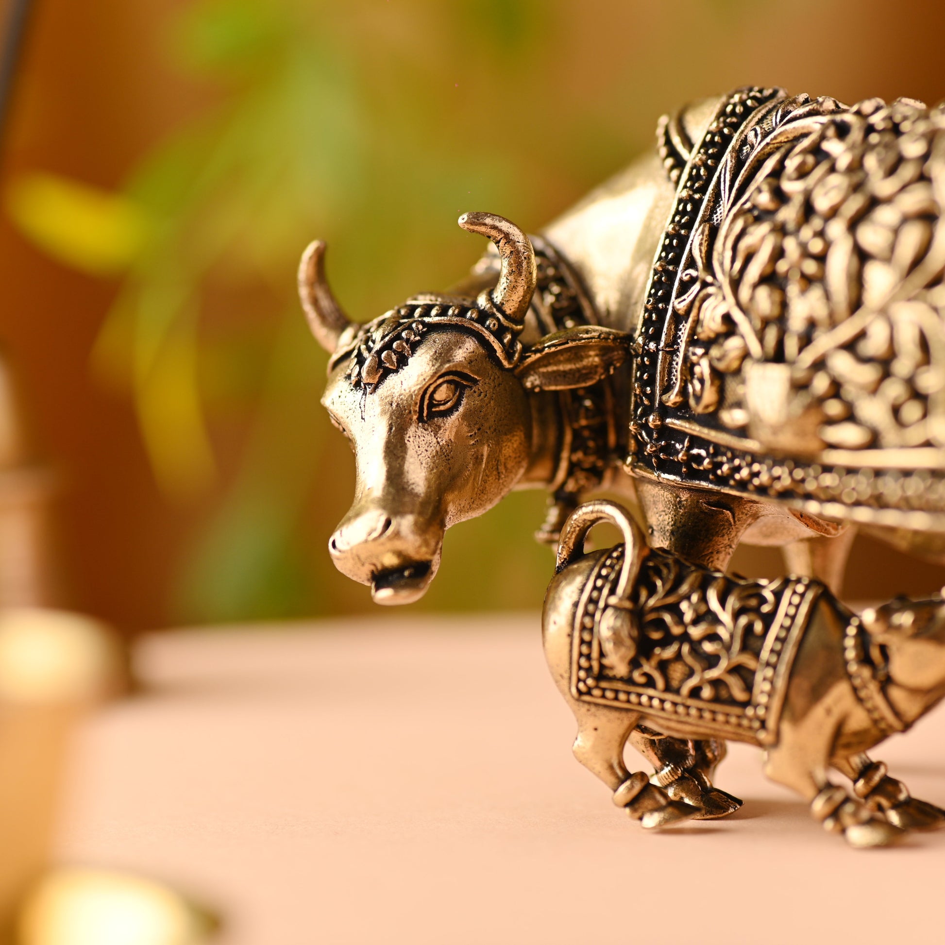 Brass Kamdhenu Cow with Calf Idol – Handmade Auspicious Decor