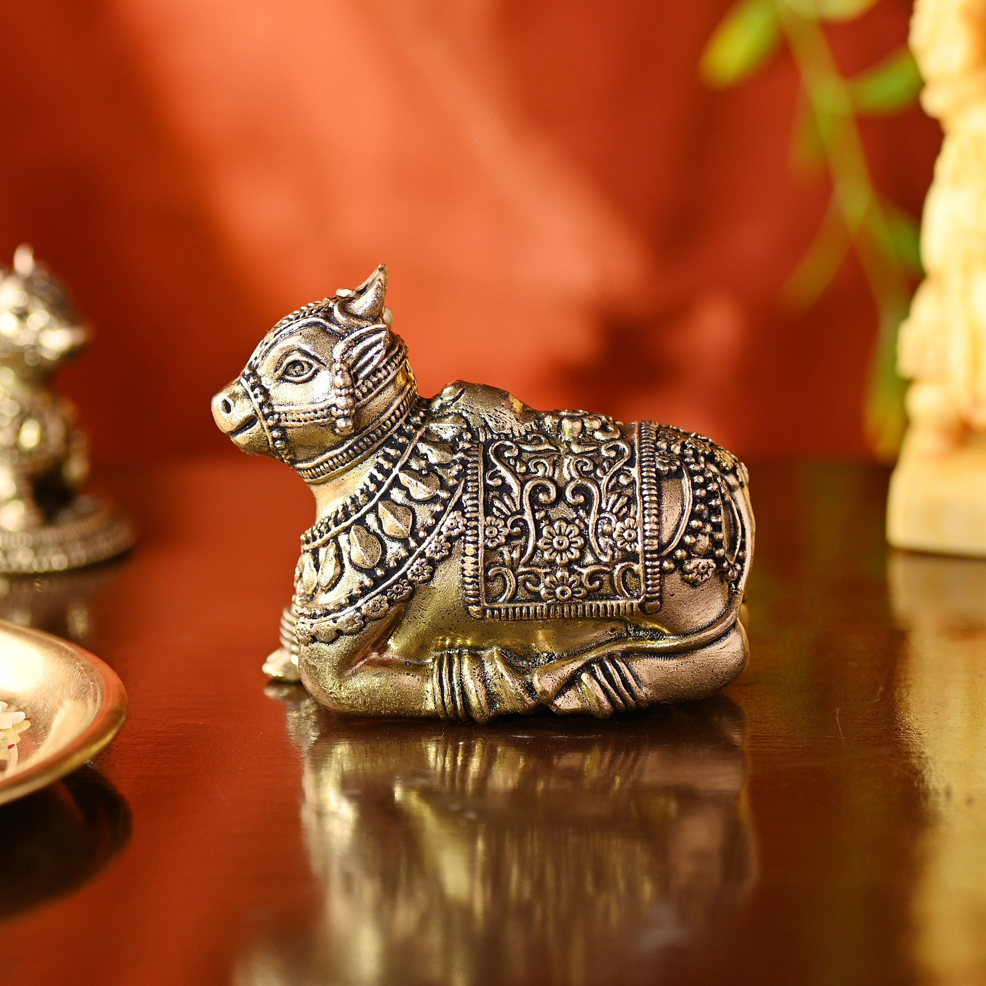 Brass Sitting Nandi Idol – Handcrafted Traditional Brass Decor (2.5 Inch)