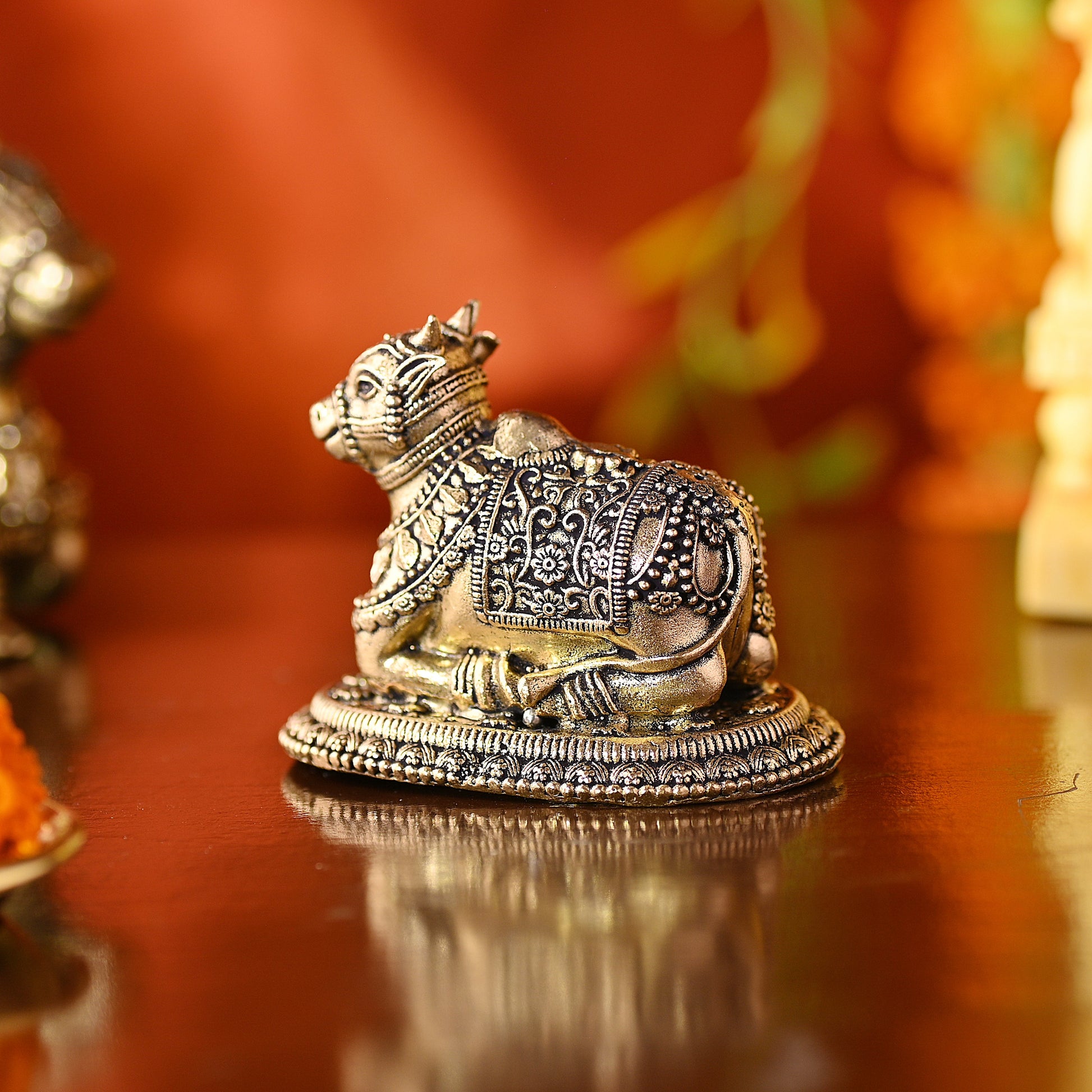 Brass Sitting Nandi Idol – Handcrafted Traditional Brass Decor (2 Inch)