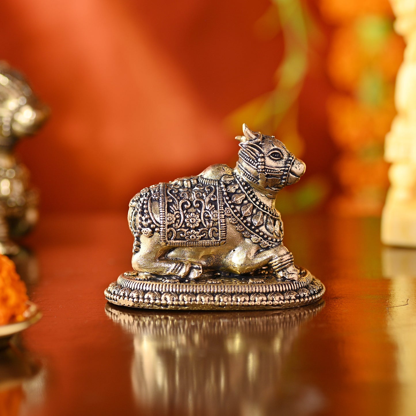 Brass Sitting Nandi Idol – Handcrafted Traditional Brass Decor (2 Inch)