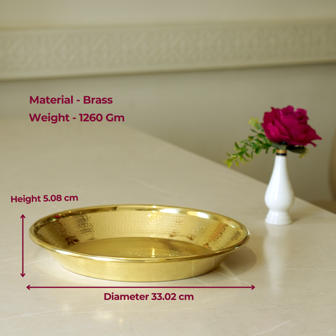 Brass Hammered Paraat with Glossy Finish