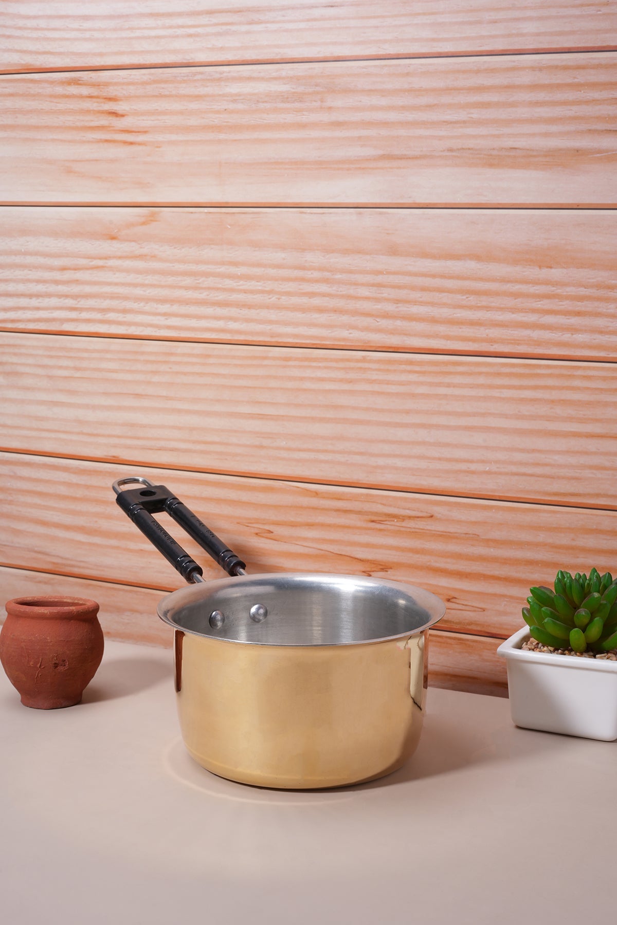 Set of 4 Brass Saucepans – 1L, 1.5L, 2L, 2.5L