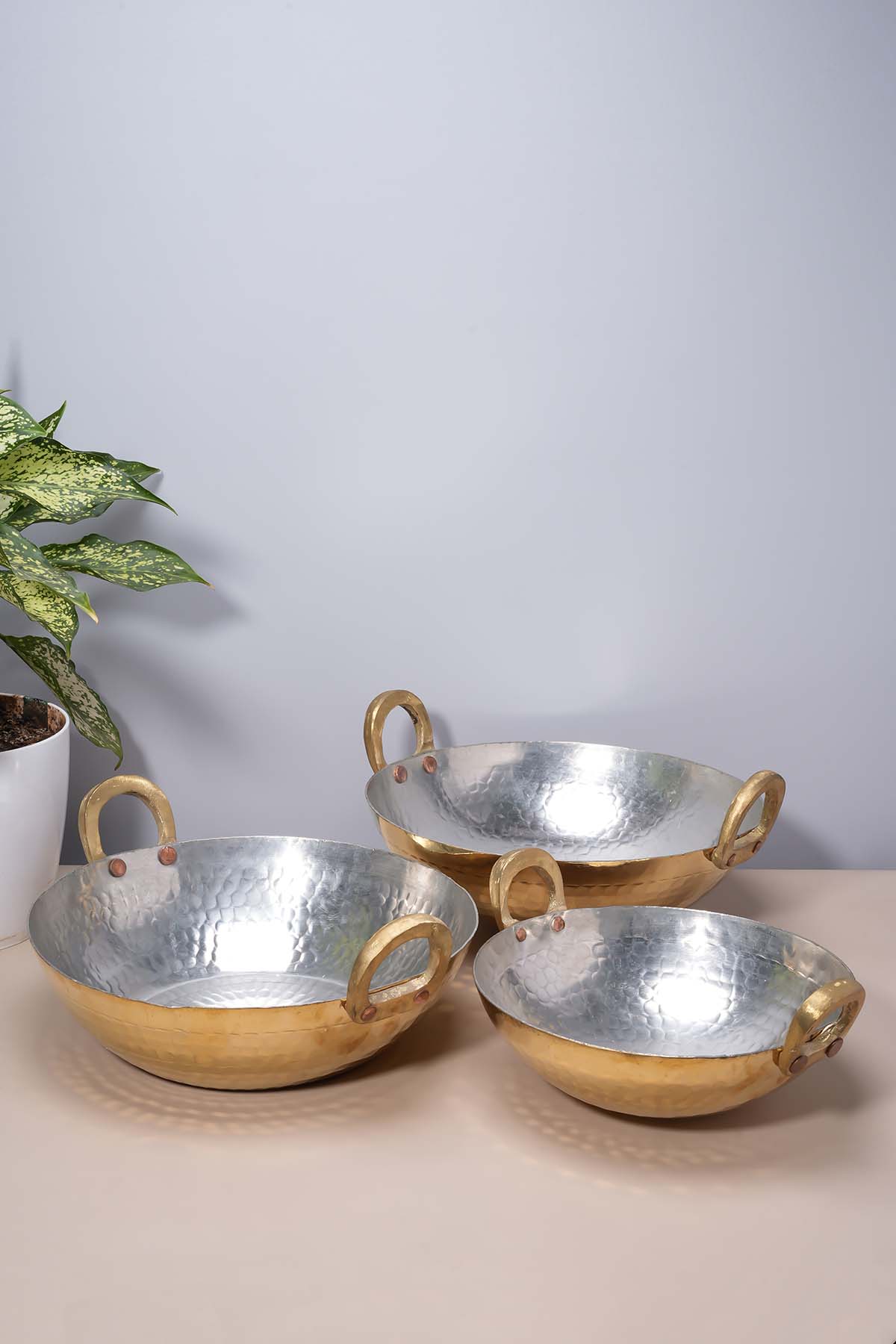 Brass Kadhais Set – 1 L & 3L Round Base, 3L Flat Base
