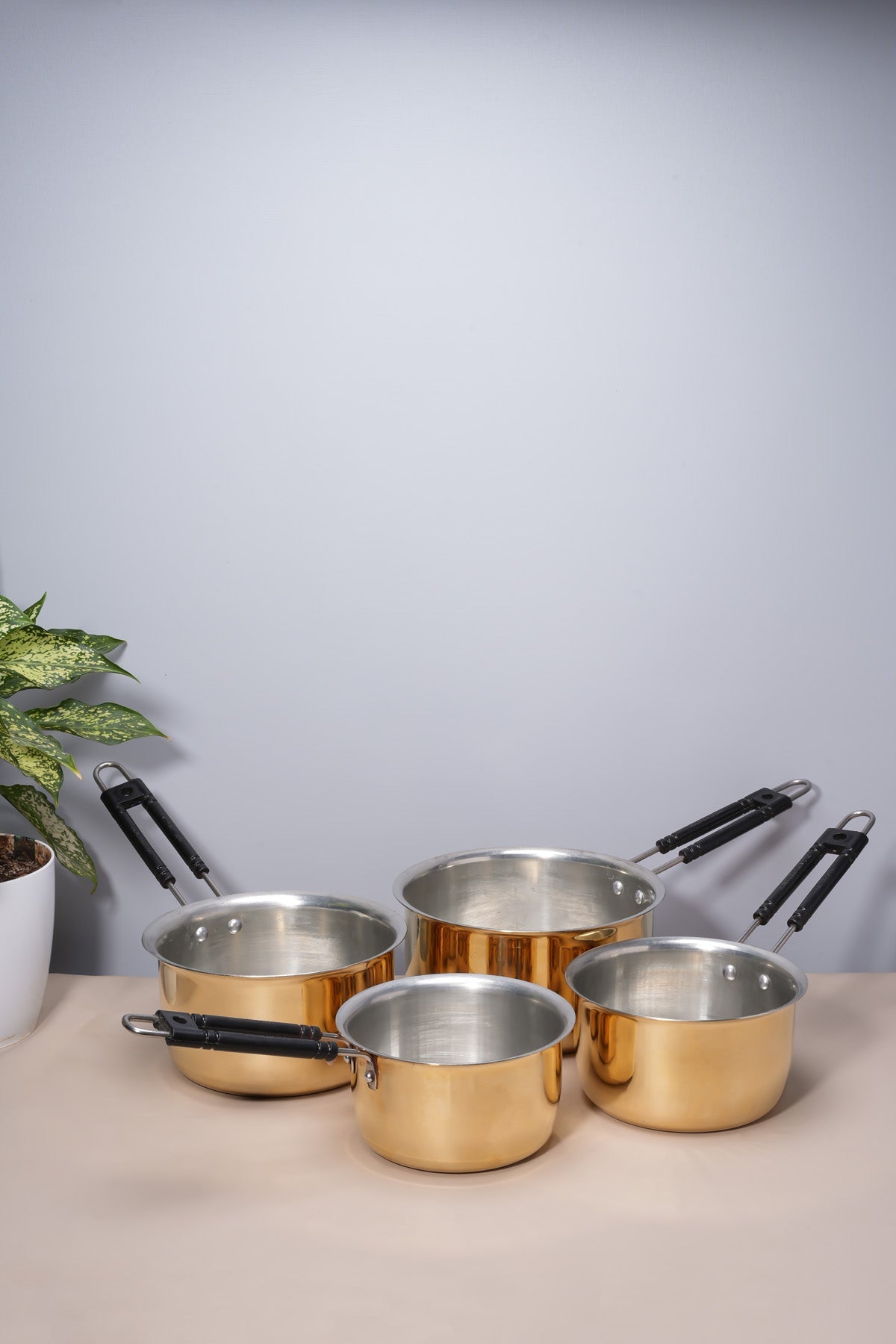 Set of 4 Brass Saucepans – 1L, 1.5L, 2L, 2.5L