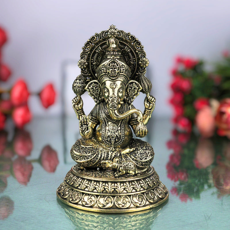 Brass Ganesha Idol, Peetal Ganapati Murti Vinayaka Vigraha Siddhivinayak Vighnaharta Pillaiyar Statue for Home Pooja Decor, Gold, 5.5 Inch, 1 Piece