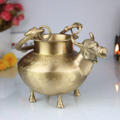 Gomukh Brass Kamandal for Pooja, Gau Mukhi Pital Kamandalu with Cow Face Spout,Vedic Gomukhi Kamandalu for Abhishekam, Tapasya & Yajna, Gold, 11 Inch, 1 Piece