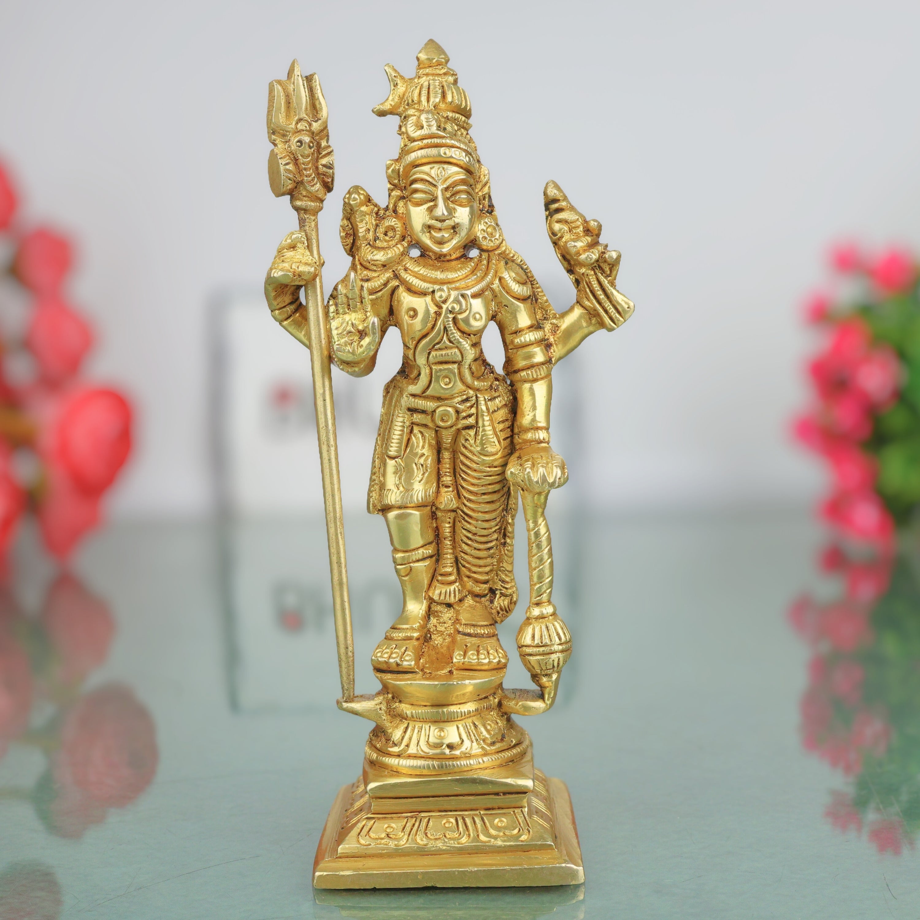 Brass Harihara Murti Shankaranarayana Shiva Vishnu Ardharupa Vigraha Peetal Harihar Mahadev Swamy Moorti for Puja Mandir Home Decor Gift, Gold, 6 Inch, 1 Piece