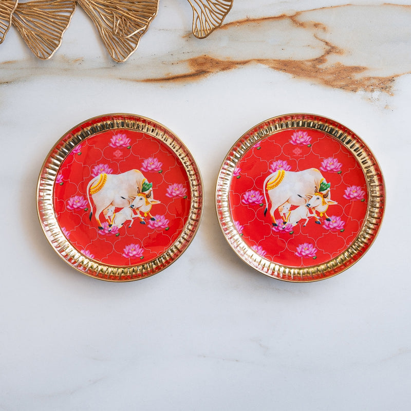 Brass Thali With Pichwai Kamdhenu Print Set Of 2