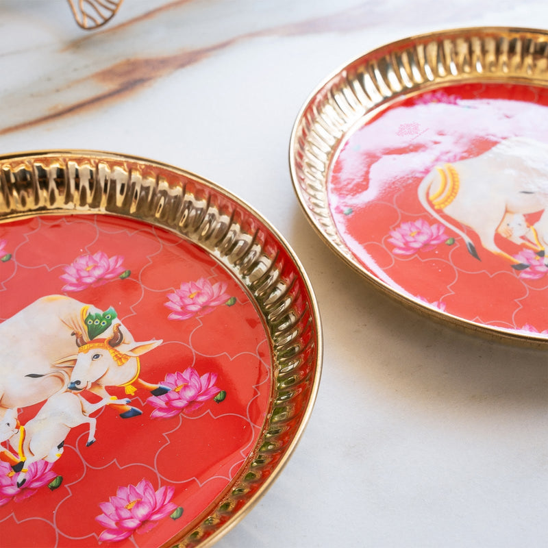 Brass Thali With Pichwai Kamdhenu Print Set Of 2