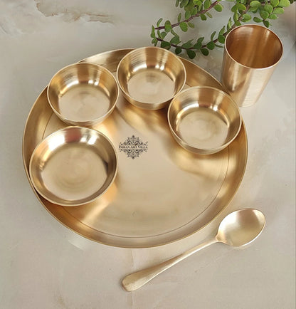 Pure Brass Dinner Set 7 Pieces With Embossed &  Matt Finish Design