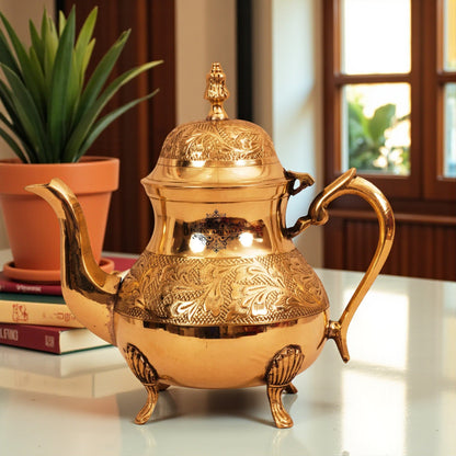 Pure Brass Leaf Design Mughlai Tea Pot with Lid -750 ML