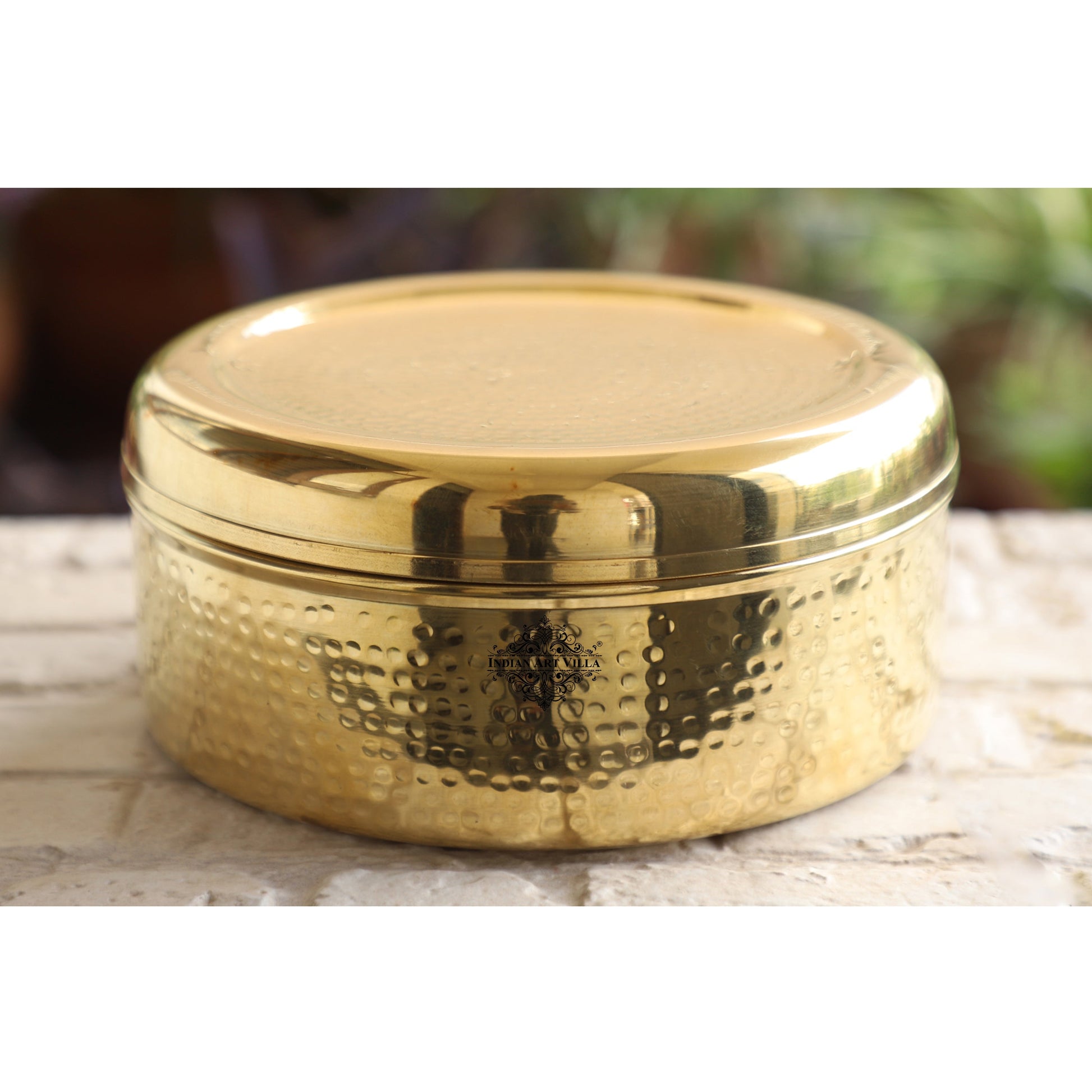 Brass Hammered Masala Box Dabba Spice Container With 7 Compartments, Diameter 20.83 cm, Gold