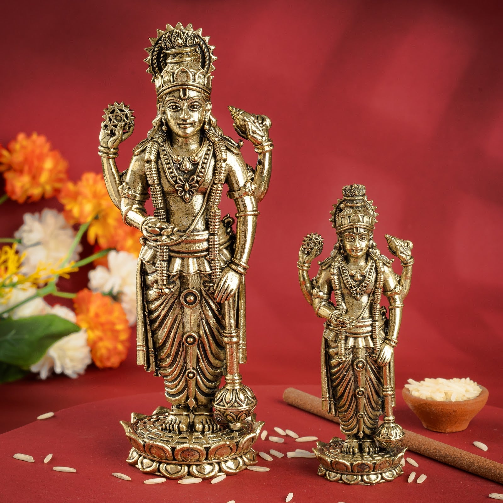 Pure Brass Lord Vishnu JI Idol – Four Armed Standing Statue on Lotus
